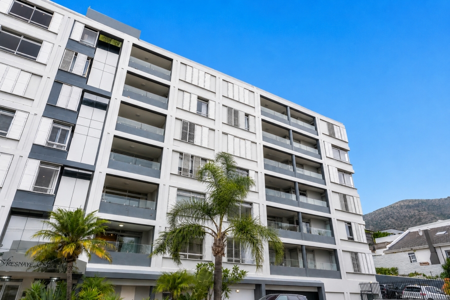 To Let 2 Bedroom Property for Rent in Fresnaye Western Cape